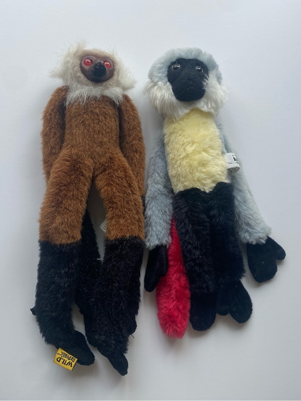 🐒 Vintage Wildlife Artists Plush Monkeys - Calgary Zoo Set of 2